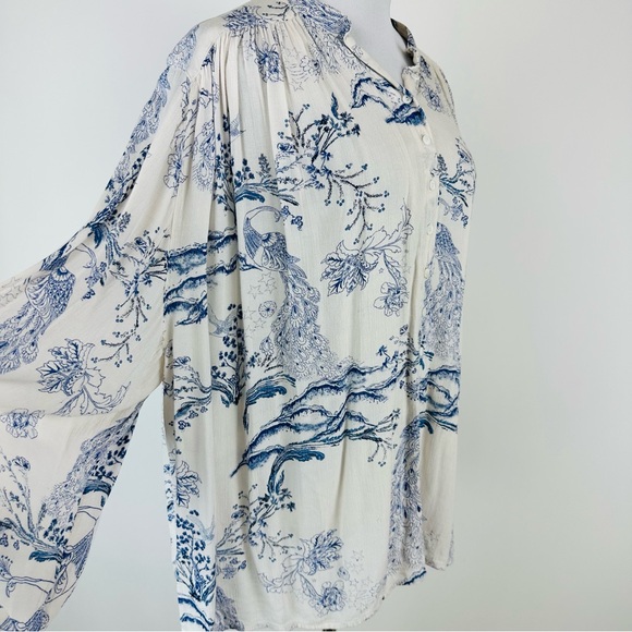 Free People Metallic Blooms Oversized Button Front Top Size XS - Picture 8 of 11